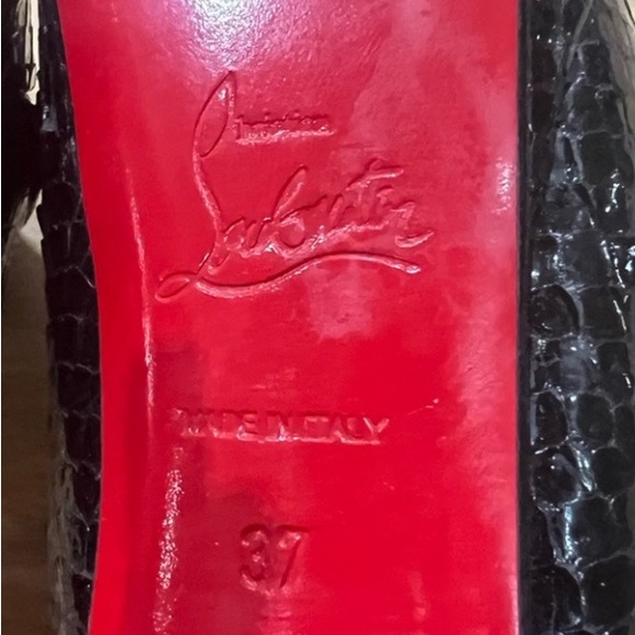 Christian Louboutin Black
Python Madame Butterfly Peep Toes - Picture 8 of 11